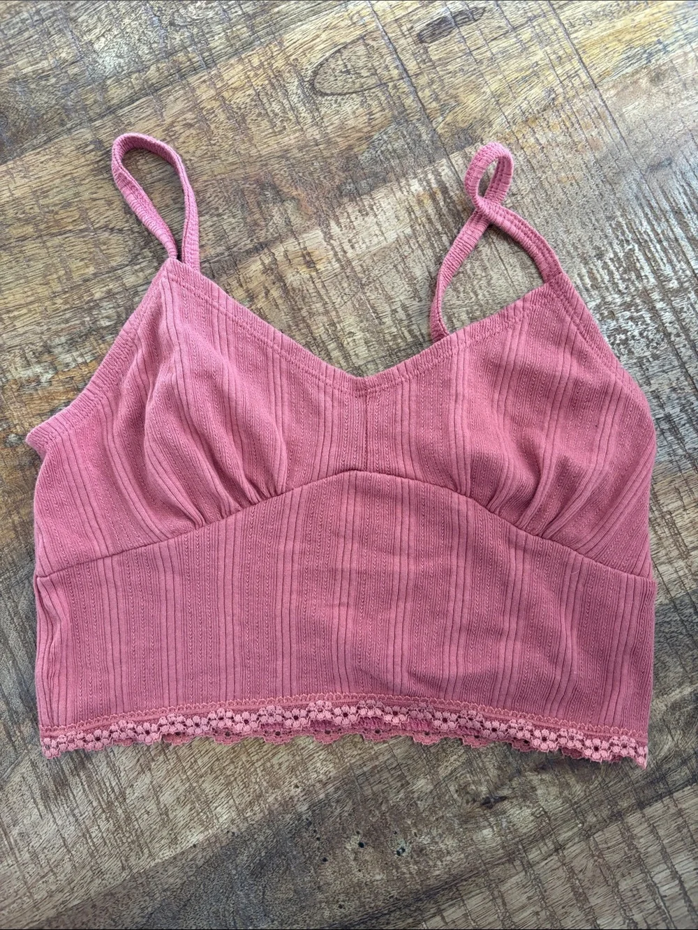 Set of 2 Like New American Eagle Tanks - Size XS - Picture 5 of 7